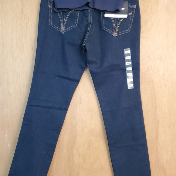 Motherhood Maternity jeans, new with tags! - Picture 2 of 4